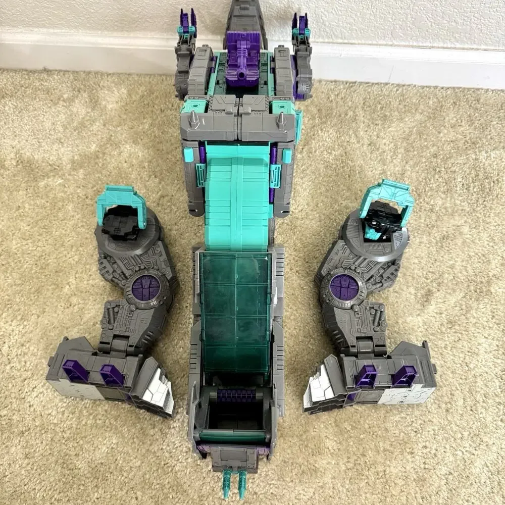 Transformers Titans Return Trypticon Titan Class 18” Figure Incomplete Hasbro